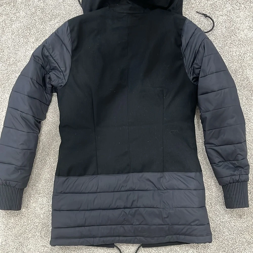 Columbia Black Hooded Winter Jacket - Picture 8 of 8